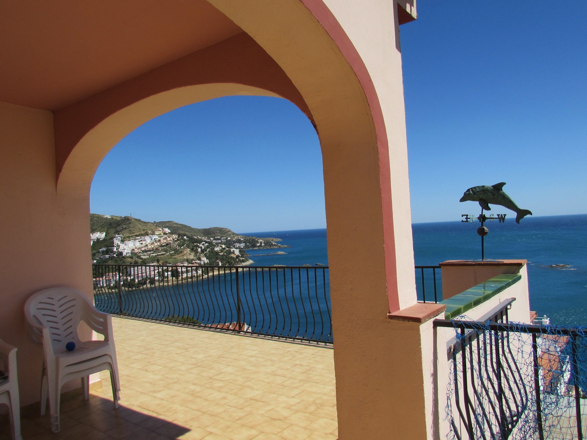 Escapade 2 Apartment Roses Exterior photo